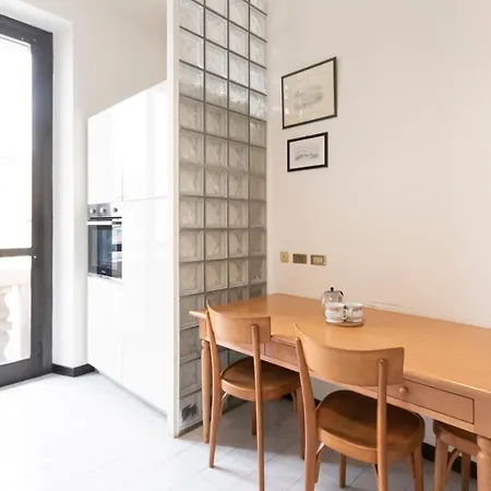 Washington Apartment
